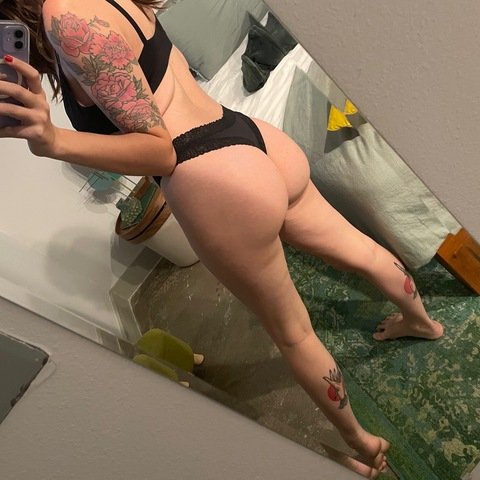 txxxslxt onlyfans leaked picture 1