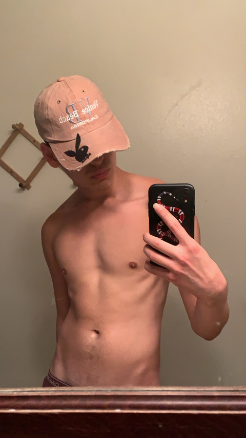 urboyfriend22 onlyfans leaked picture 2