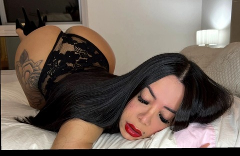 vaniapuchofficial onlyfans leaked picture 1