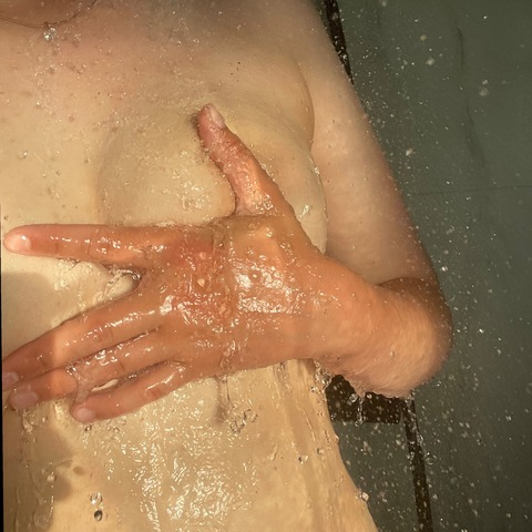 vic.tor.ia onlyfans leaked picture 1