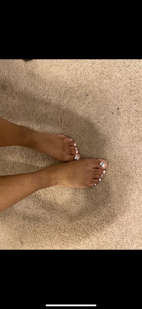 walkingpretty14 onlyfans leaked picture 2