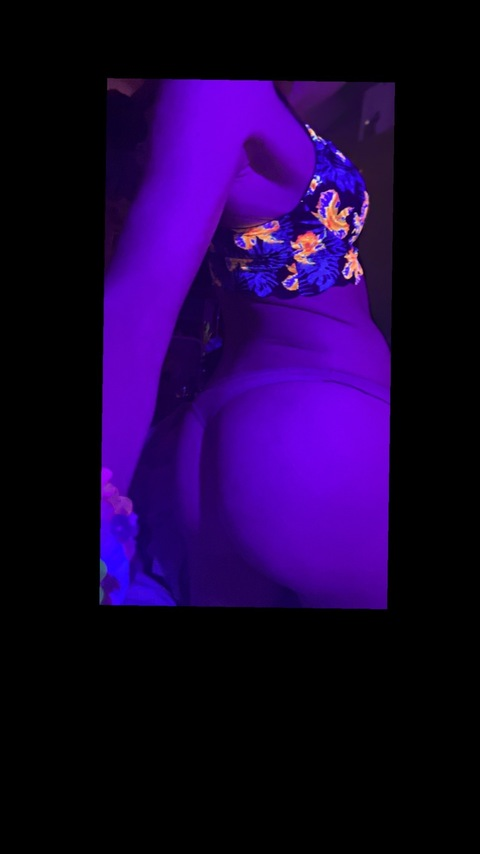 wildmoonchild66 onlyfans leaked picture 1