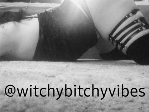 witchybitchyvibes onlyfans leaked picture 1