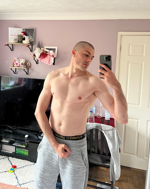 yourmaster.of onlyfans leaked picture 1