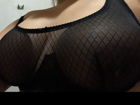 yournaughtylatina onlyfans leaked picture 1